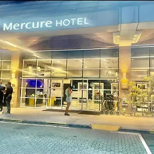 Living Mercure Liberdade Apartamento